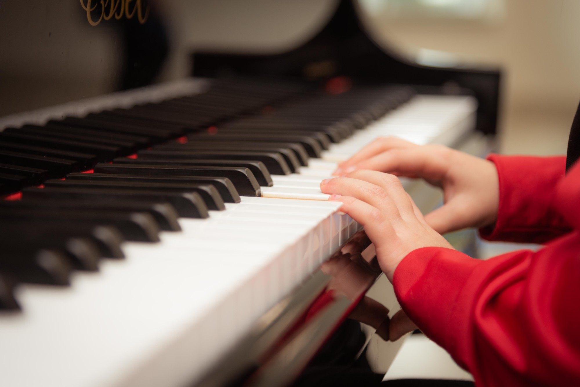 11 Benefits of Playing Piano as a Child