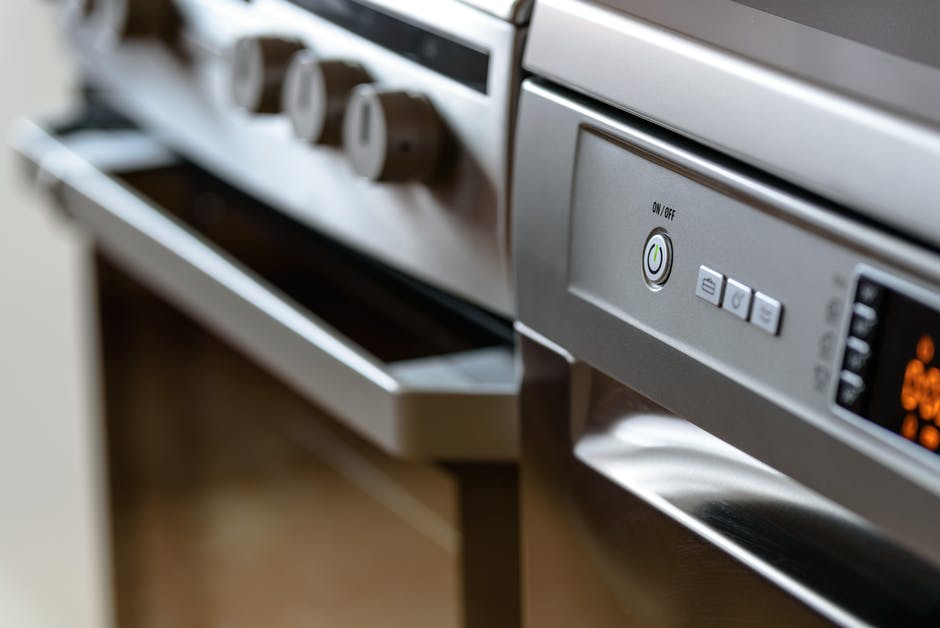 6 Kitchen Safety Rules to Remember When Cooking