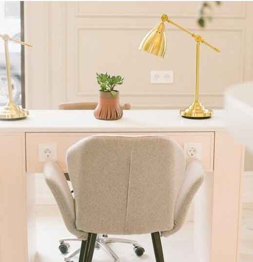 Choose the right style and functional decor