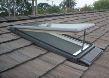 Advantages of Hiring a Professional Skylight Installer
