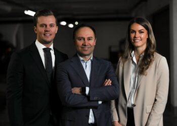 Ways To Find Your Favorite Celebrity Name With A Photo