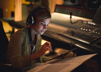 The Key Difference Between a Music Producer and a Beat Maker