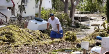 Post-Hurricane Clean-Up: 5 Dos and Don’ts
