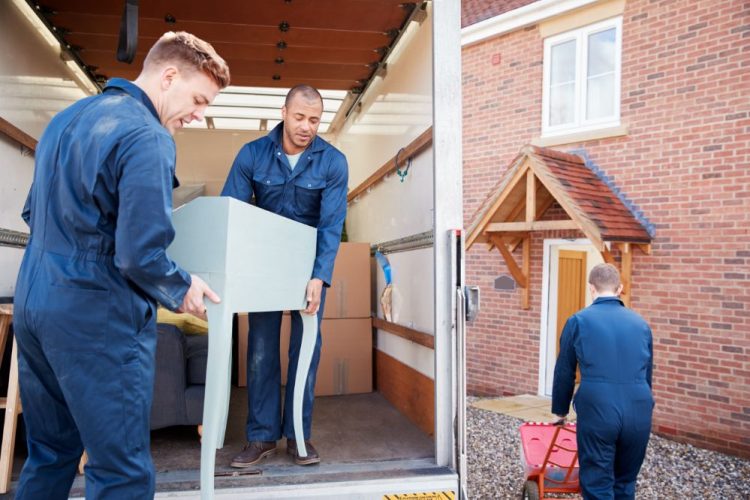 Moving Made Easy: How to Choose the Right Moving Company for Your Needs