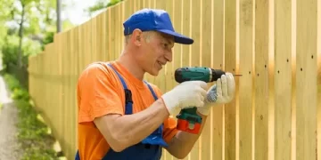 Discover Undeniable Reasons to Hire Professional Fencing Contractors